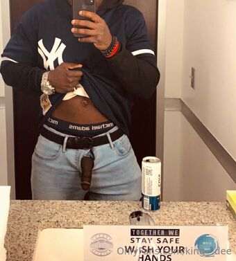 king__dee Nahé Úniky OnlyFans Fotka 9
