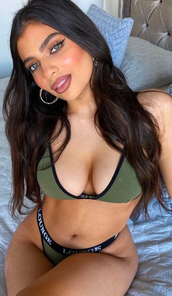 Krissy Bertone Nahé Úniky OnlyFans Fotka 28
