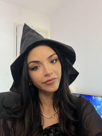 kwissy Nahé Úniky OnlyFans Fotka 27