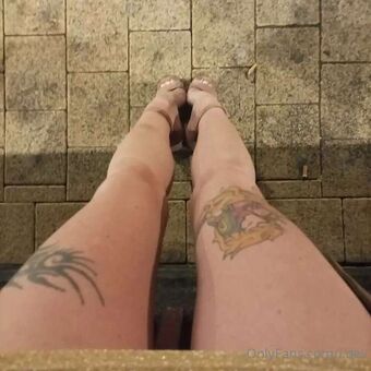 L.Dev Nahé Úniky OnlyFans Fotka 12