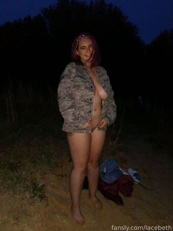 lacebeth Nahé Úniky OnlyFans Fotka 33