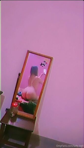 lady_hell Nahé Úniky OnlyFans Fotka 13