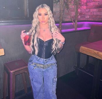 LanaDaisy Nahé Úniky OnlyFans Fotka 5
