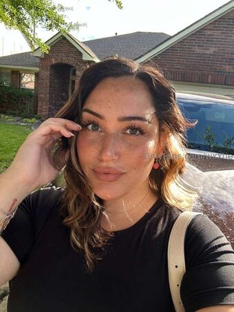 Laur Nahé Úniky OnlyFans Fotka 11