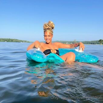 leahsade Nahé Úniky OnlyFans Fotka 38