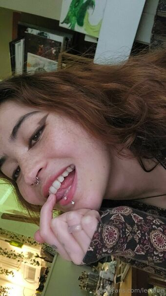 lealone Nahé Úniky OnlyFans Fotka 19