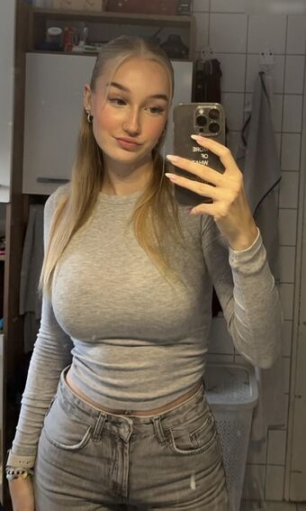 Lenaa.hdl