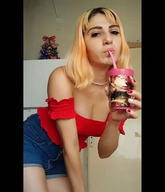 Letibella Nahé Úniky OnlyFans Fotka 15