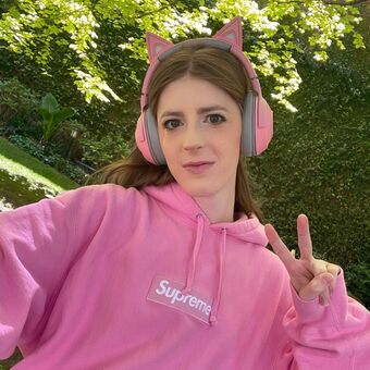lilhyper Nahé Úniky OnlyFans Fotka 11