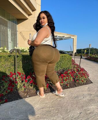 Lindaa23 Nahé Úniky OnlyFans Fotka 24