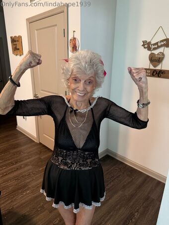 lindahope1939 Nahé Úniky OnlyFans Fotka 84