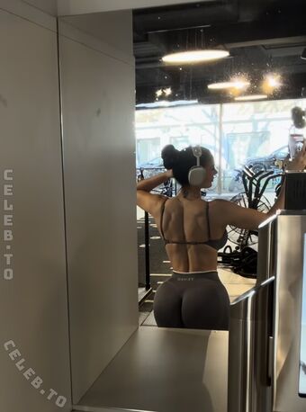 Lisa del Piero Nahé Úniky OnlyFans Fotka 506