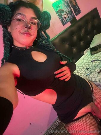 lollipopsofie Nahé Úniky OnlyFans Fotka 20