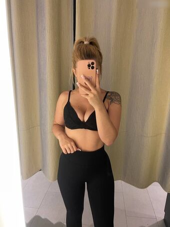 Lory Nahé Úniky OnlyFans Fotka 25