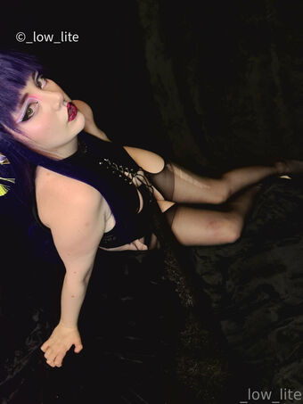 low_lite Nahé Úniky OnlyFans Fotka 12