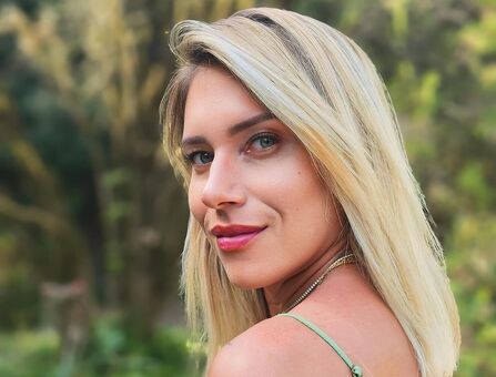 Lua Ferrari Nahé Úniky OnlyFans Fotka 4