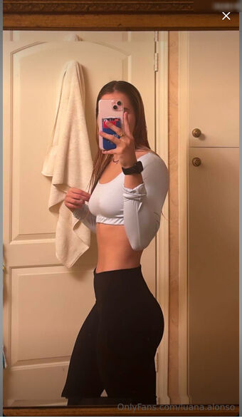 Luana Alonso Nahé Úniky OnlyFans Fotka 32