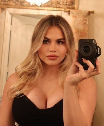 Luana Alonso Nahé Úniky OnlyFans Fotka 34