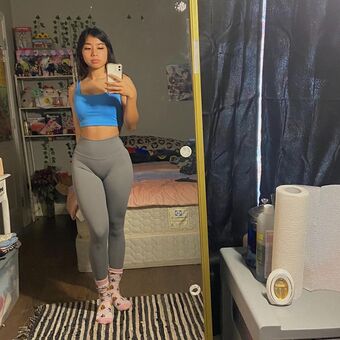 Luhhisa Nahé Úniky OnlyFans Fotka 18