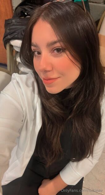 luisinav Nahé Úniky OnlyFans Fotka 28