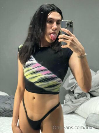 luxkai Nahé Úniky OnlyFans Fotka 4