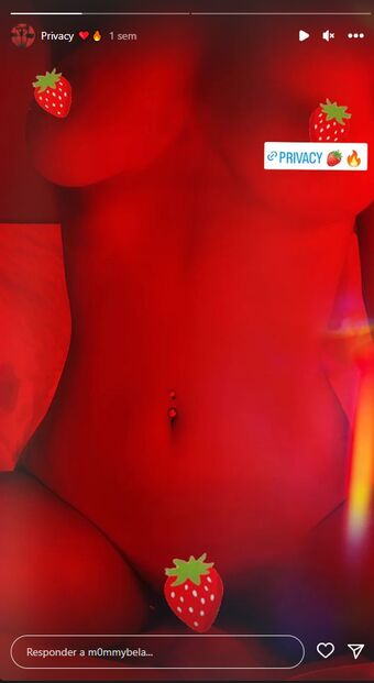 M0mmybela Nahé Úniky OnlyFans Fotka 1