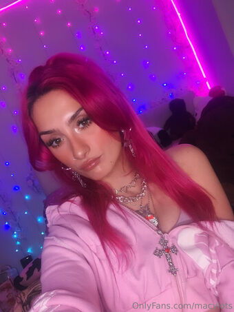 macylots Nahé Úniky OnlyFans Fotka 2