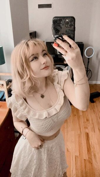 madeofjade Nahé Úniky OnlyFans Fotka 2