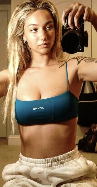 Madsdivitto Nahé Úniky OnlyFans Fotka 11