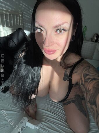 mandyhirsch Nahé Úniky OnlyFans Fotka 7