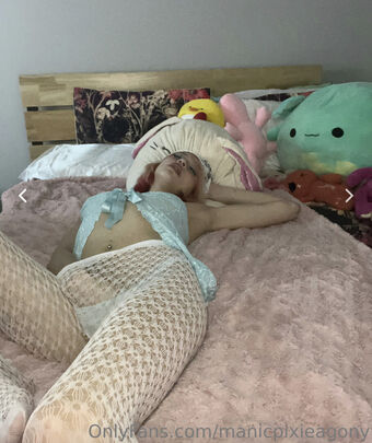 manicpixieagony Nahé Úniky OnlyFans Fotka 21