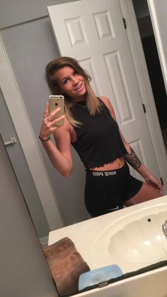 Mariss Nahé Úniky OnlyFans Fotka 14