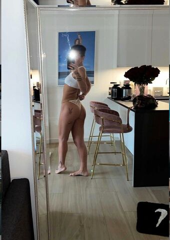 Marta Linkiewicz Nahé Úniky OnlyFans Fotka 2