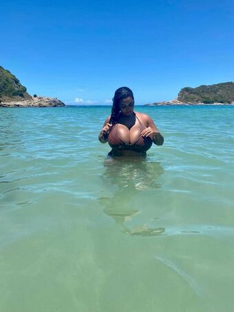 Mayellen Nahé Úniky OnlyFans Fotka 52
