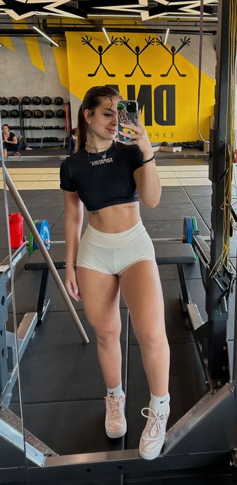 Mel Maia