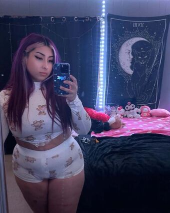mel.x Nahé Úniky OnlyFans Fotka 1