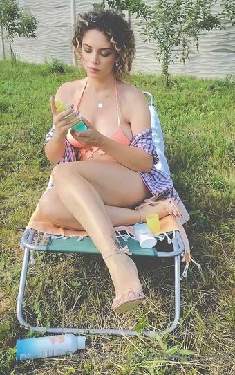 Melania Nahé Úniky OnlyFans Fotka 18