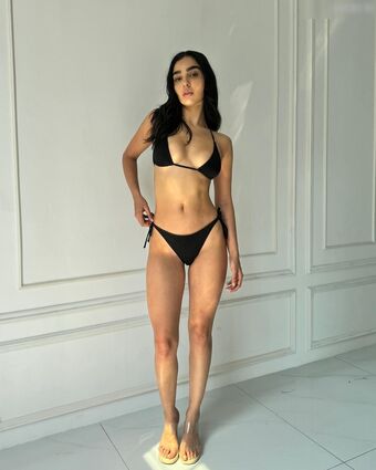 Meliskap Nahé Úniky OnlyFans Fotka 67