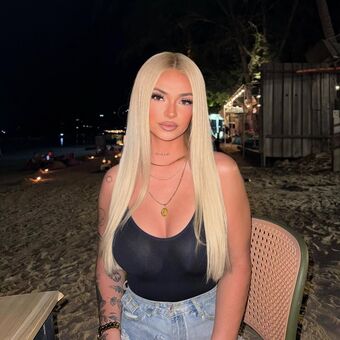 Meryl_bie Nahé Úniky OnlyFans Fotka 35