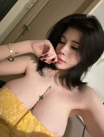 Mexue Nahé Úniky OnlyFans Fotka 3