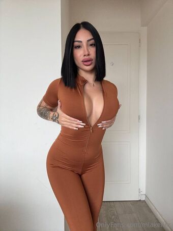 miakeller Nahé Úniky OnlyFans Fotka 28