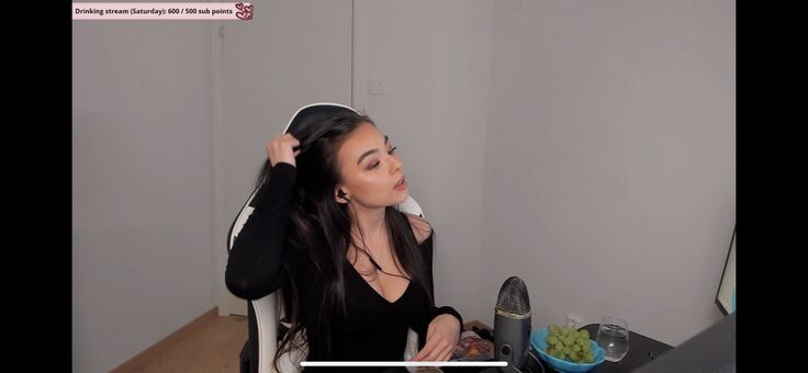 MichelleR Nahé Úniky OnlyFans Fotka 39