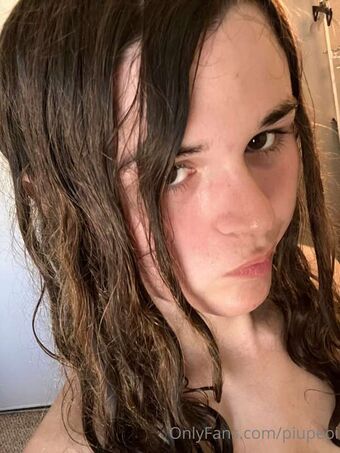 MIKA Nahé Úniky OnlyFans Fotka 21