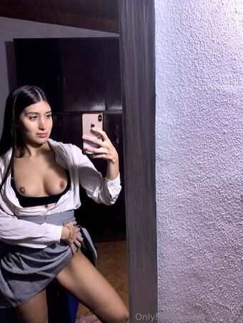 milabrm Nahé Úniky OnlyFans Fotka 12
