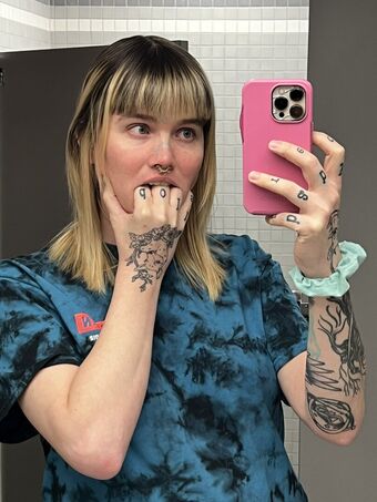 milfmoder Nahé Úniky OnlyFans Fotka 14