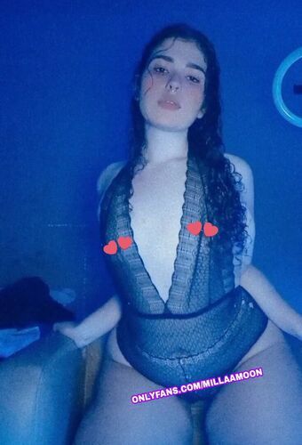 MillaMoon Nahé Úniky OnlyFans Fotka 10