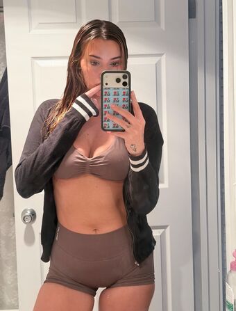 mole Nahé Úniky OnlyFans Fotka 40