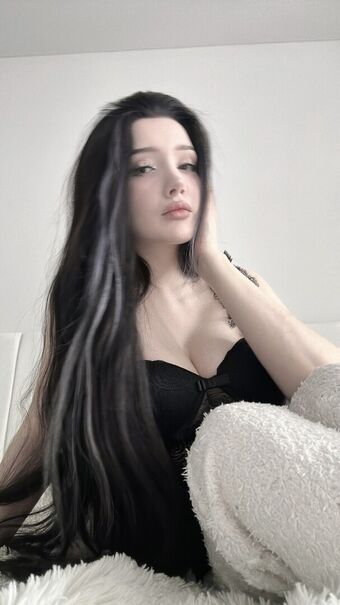 morphilina Nahé Úniky OnlyFans Fotka 19