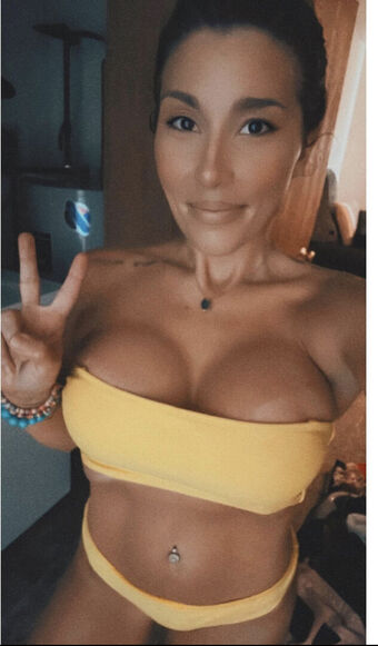_msmandalee Nahé Úniky OnlyFans Fotka 9