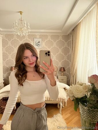 murcadi Nahé Úniky OnlyFans Fotka 11